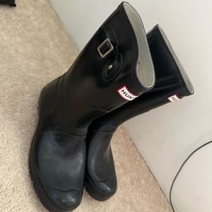 Hunter adjustable calf rain boots